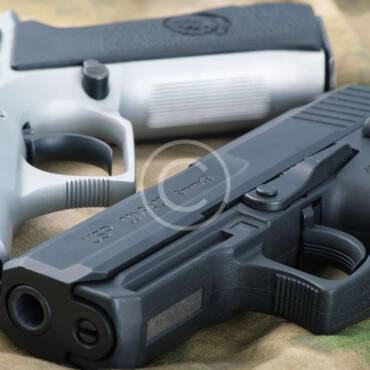 10 Great Tactical Clothing Options for a Shooter